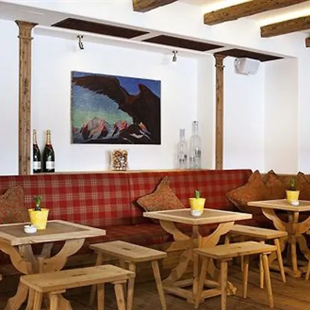 ラスムスホフ　ホテル　キッツビュール 4*