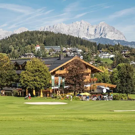 ラスムスホフ　ホテル　キッツビュール