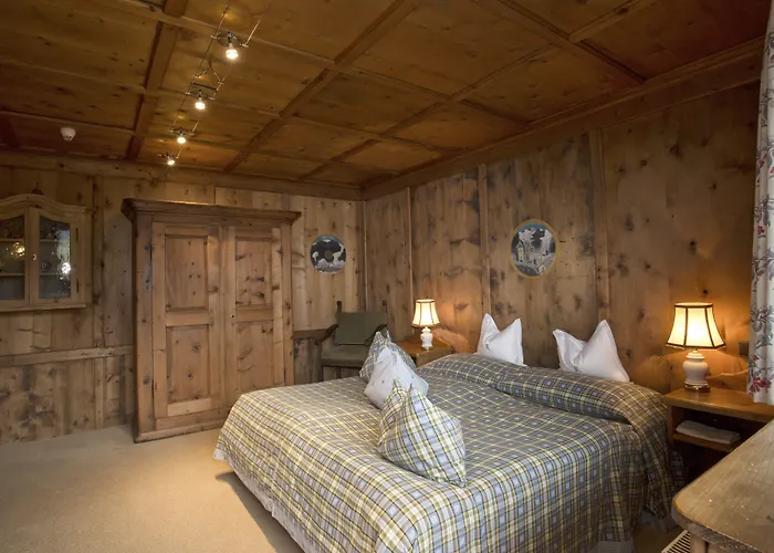 Rasmushof - فندق 4*